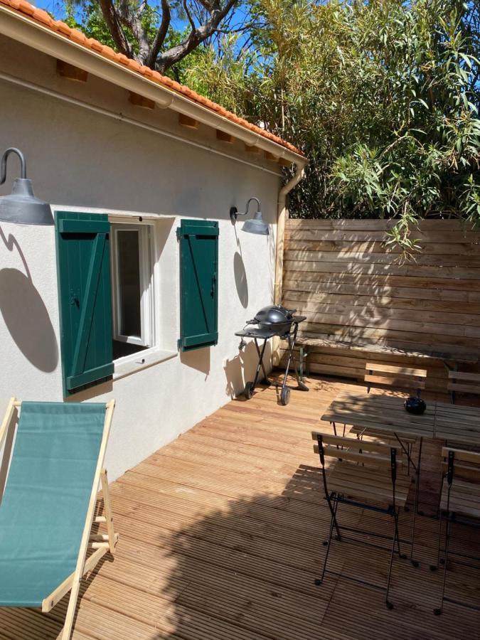 Petite Maison Typique De Ville Marseille Luaran gambar